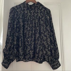 Moussy black and white floral blouse
